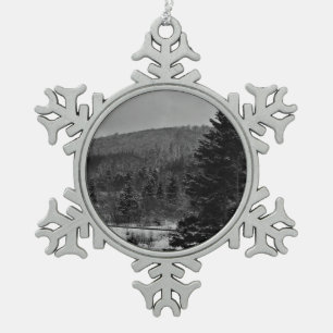 Adorno De Peltre Tipo Copo De Nieve Paisaje Nevado en blanco y negro