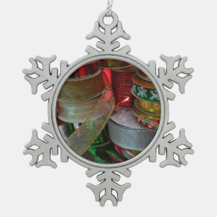 Adorno De Peltre Tipo Copo De Nieve Spool de Navidades Cinta vacaciones Rojo y Oro