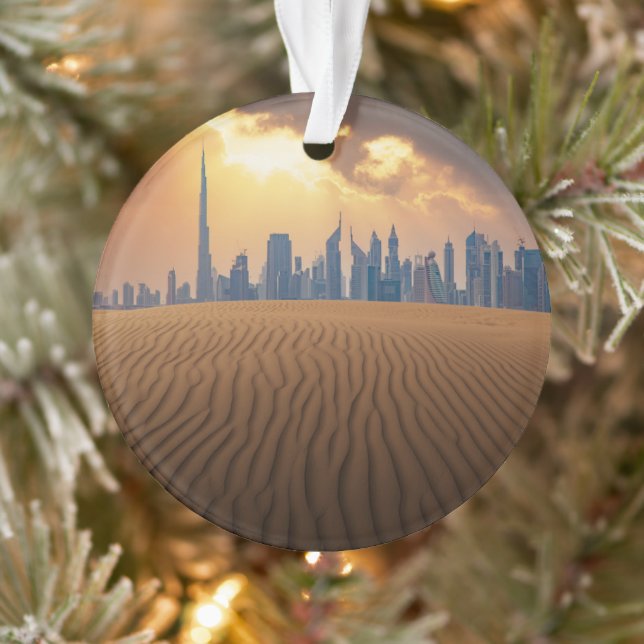Adorno Deserts | Dubai's Skyline View from Sand Dune (Árbol)