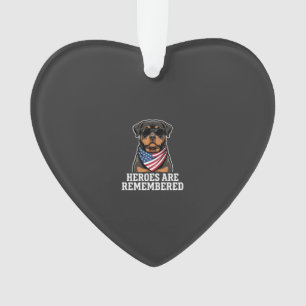 Adorno Diseño vectorial de perro héroe Rottweiler patriót