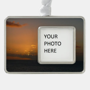 Adorno El sol detrás de las nubes