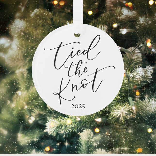 Adorno Elegante Mínimo para Primer Año de Casados (Tied the Knot Ornament | Wedding Keepsake for Couples | Elegant First Christmas Together Gift)