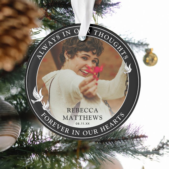 Adorno Elegante monumento a la fotografía de palomas blan (Subido por el creador)