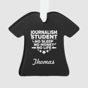 Adorno Estudiante de periodismo sin vida ni dinero