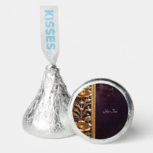 Adorno Floral Dorado con Hershey's Kisses de Perla