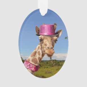 Adorno Giraffe en gorra rosa brillante