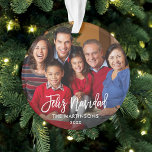 Adorno Guión de broche Feliz Navidad Foto Red Back<br><div class="desc">Guión de pincel moderno Feliz Navidad Familia Fotos Ornamento de Navidad - Copos de nieve rojos de vuelta</div>