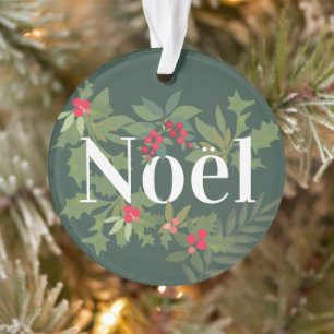 Adorno hojas y bayas de navidad perenne fiesta