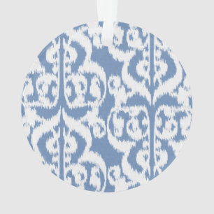 Adorno Ikat Moorish Damask - azul cielo y blanco