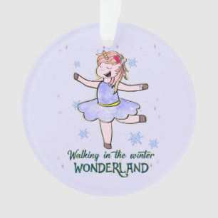 Adorno Kawaii Unicorn Caminar durante el invierno