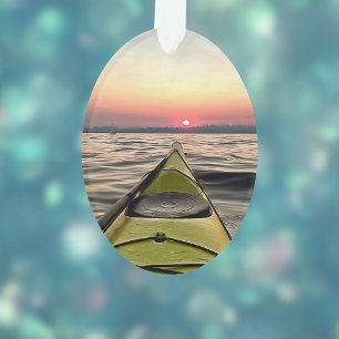 Adorno Kayak en el festival de Navidad acrílica al atard