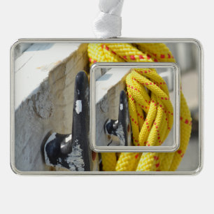 Adorno Knot Another por Kenneth Yoncich