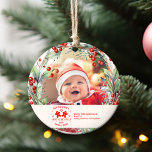Adorno La primera Navidad de un bebé florido con eleganci<br><div class="desc">Aprecie la magia de la primera Navidad de su bebé con un agudo que adornará su árbol en los años venideros. El primer ornamento navideño de nuestro bebé floral fotoelegante es una hermosa mezcla de elegancia y sentimentalidad, perfecta para celebrar este hito especial. Elegante diseño floral: motivos florales intrincados y...</div>