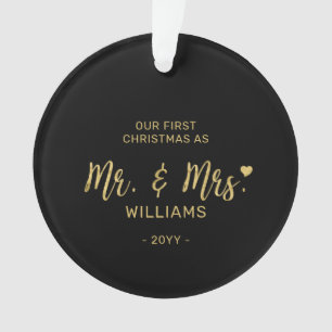 Adorno Letras Gold Modern Mr & Mrs First Christmas