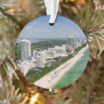 Adorno Línea costera | Urban Beach, Miami, Florida<br><div class="desc">Esta impresionante foto de Getty Images muestra el paisaje urbano de la playa de Miami, Florida.</div>