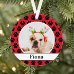 Adorno Mascota Rojo Pintura Imprime Personalizado Nombre<br><div class="desc">¡Presenta a tus adorables miembros de tu familia peluda en tu árbol de Navidad! Este diseño de adorno con motivos de pintura con motivos de pintura festiva presenta un moderno diseño de monograma que se puede personalizar con el nombre de su perro (o gato) y su foto. Rojo y blanco...</div>
