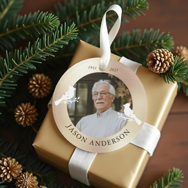 Adorno Memorial Keepsake Cardinal Bird Faux Gold Photo (Memorial Keepsake Cardinal Bird Faux Gold Photo Ornament)