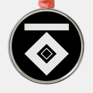 ADORNO METÁLICO 一 柳 釘 抜 き