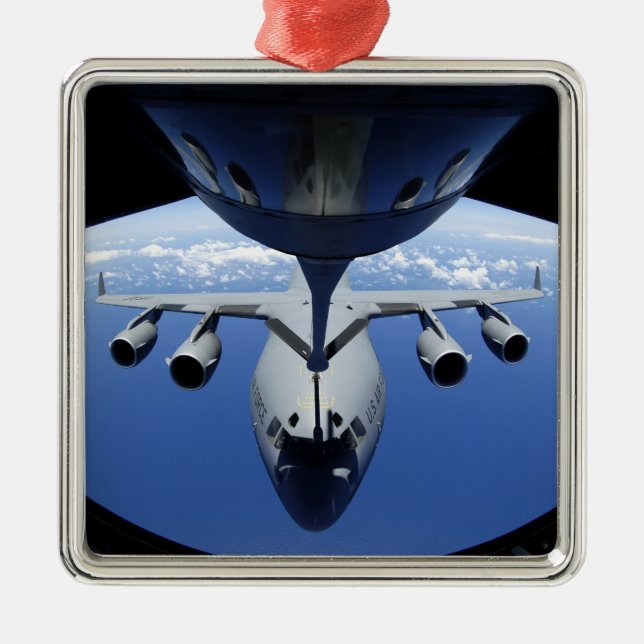 Adorno Metálico A C-17 Globemaster III recibe combustible (Frente)