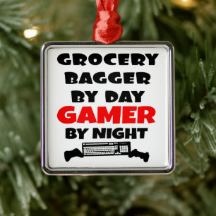 Adorno Metálico A Grocery Bagger le encanta jugar videojuegos