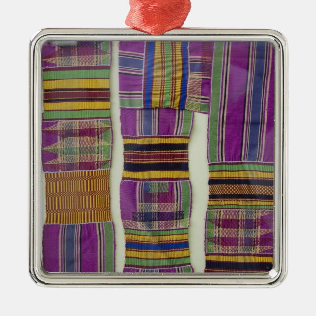 Adorno Metálico África, Ghana, Accra. Museo Nacional, visto (Frente)