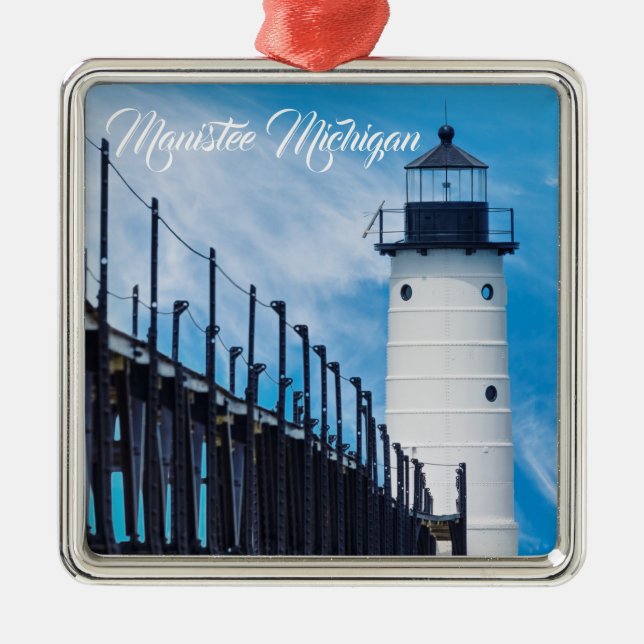 Adorno Metálico Along Manistee (Frente)