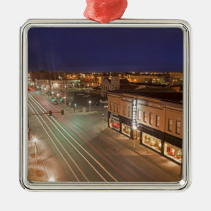 Adorno Metálico Amanecer en la calle principal de Bismarck, Dakota