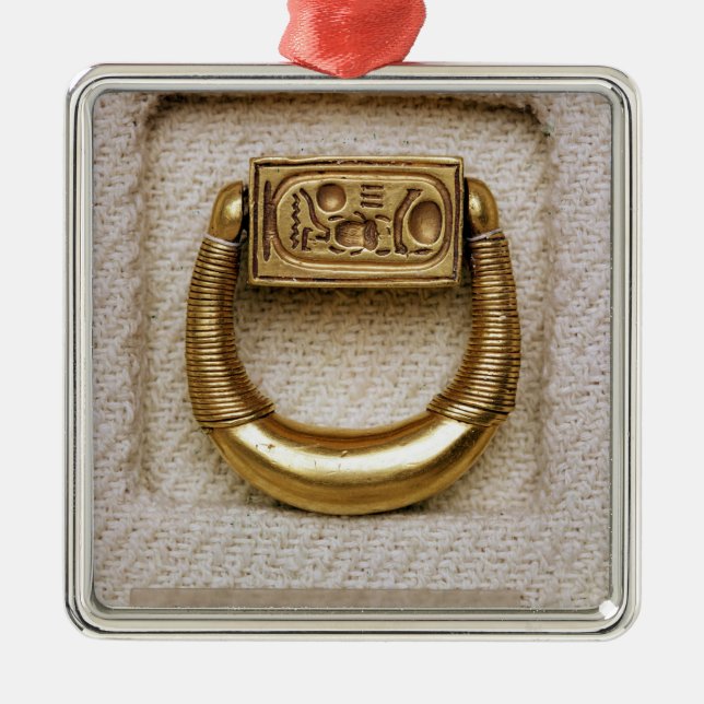 Adorno Metálico Anillo con el sello de general Horemheb (Frente)