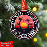 Adorno Metálico Árbol de palmas retro occidente de Florida 60<br><div class="desc">Key West Beach Florida Vintage Souvenirs de los años 60. Key West Beach Florida - Retro Tropical Palm Tree Souvenirs Vintage design hace un gran Navidad o regalo de cumpleaños para los fans de Key West Beach. El diseño retro de la vibra de verano es un regalo perfecto para los...</div>