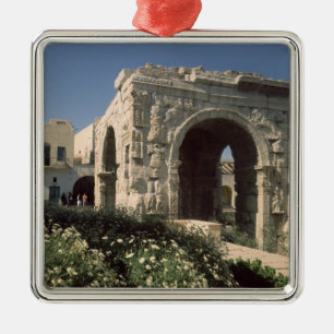 Adorno Metálico Arco de cuatro terminales de Marco Aurelius y de
