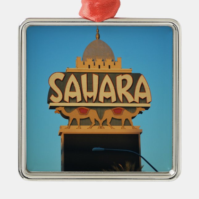 Adorno Metálico Arquitectura emblemática del Casino de Las Vegas S (Frente)