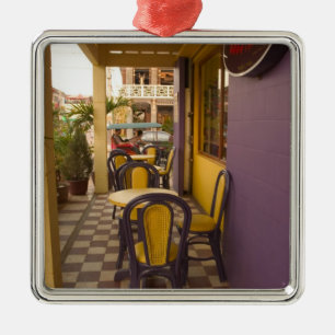 Adorno Metálico Asia, Camboya, Siem Riep, cafetería.