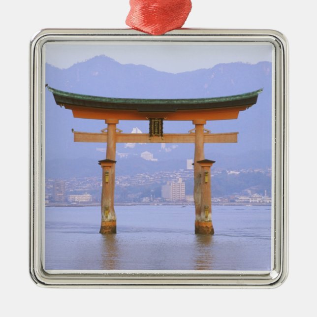 Adorno Metálico Asia, Japón, Hiroshima. Mivaiima. Puerta de Torii (Frente)