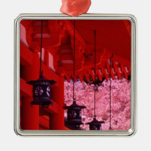 Adorno Metálico Asia, Japón, Kioto, Santuario Heian en primavera.