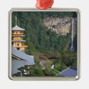 Adorno Metálico Asia, Japón, Wakayama, Katsuura, Kumano Nachi