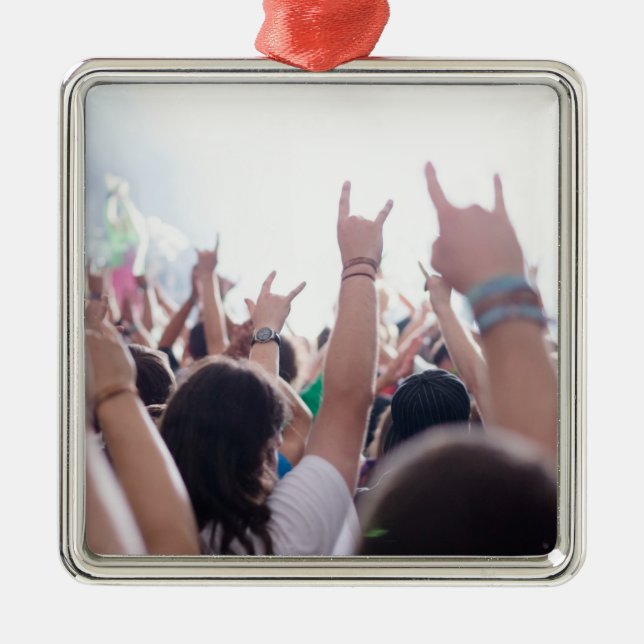 Adorno Metálico Audiencia del concierto de rock (Frente)