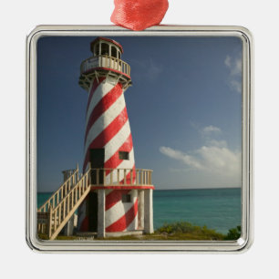 Adorno Metálico BAHAMAS, Isla de Gran Bahama, lado este: Pueblo