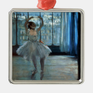 Adorno Metálico Bailarín de Edgar Degas el delante de una