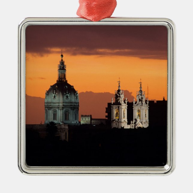 Adorno Metálico Basílica de Estrela, Bairro Alto, Lisboa, (Frente)