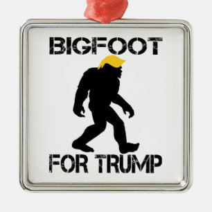 Adorno Metálico Bigfoot Para Trump Elecciones 2024 
