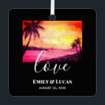 Adorno Metálico Boda Tema Tropical Beach Sunset acuarela<br><div class="desc">Diseñado en base a mi pintura acuarela, un paisaje de puesta de sol tropical. Una hermosa puesta de sol con un espléndido cielo naranja y amarillo y las vistas al mar, a los barcos y a las cabeceras que bajan al fondo con una silueta de cocoteros en primer plano. El...</div>