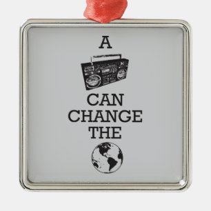 Adorno Metálico Boombox puede cambiar el mundo