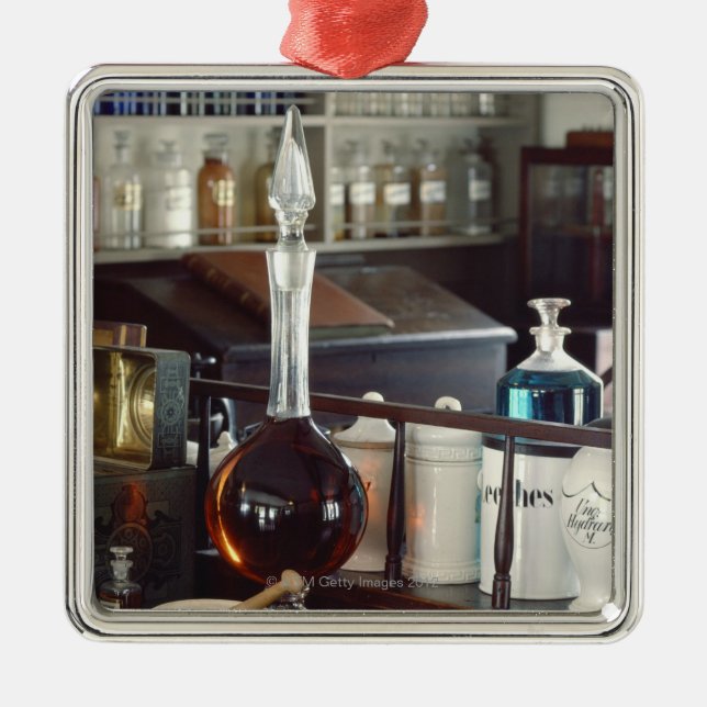 Adorno Metálico Botellas antiguas de la farmacia (Frente)