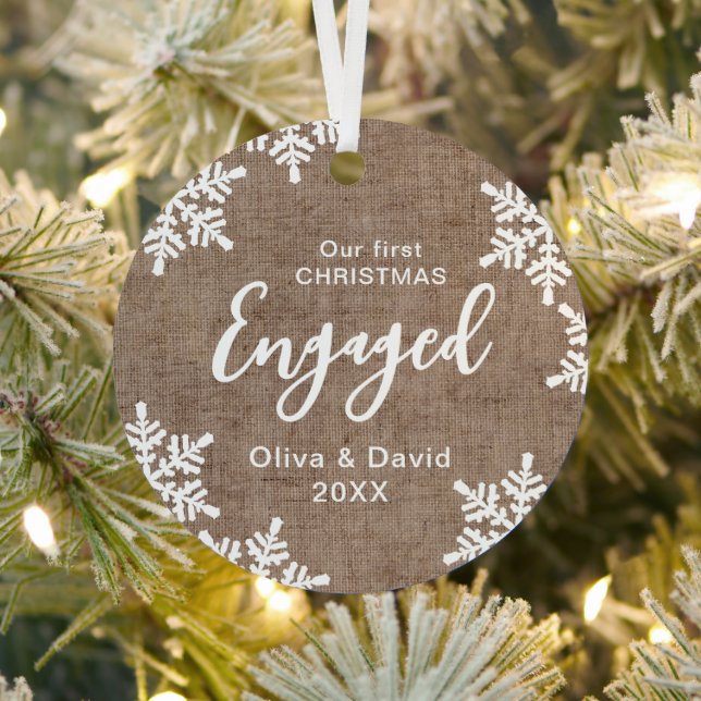 Adorno Metálico Burlap Snowflakes Nuestra Primera Navidad Comprome (in situ)