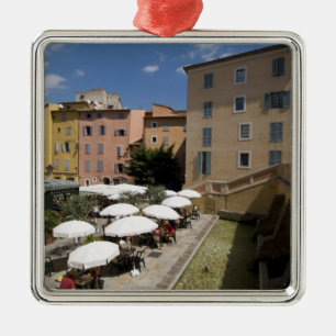 Adorno Metálico cafetería al aire libre, Place de l'Eveche, Grasse