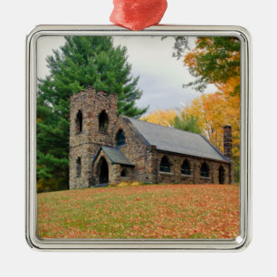 Adorno Metálico Capilla en otoño
