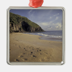 Adorno Metálico Caribe, Saint Kitts. Huellas atlánticas