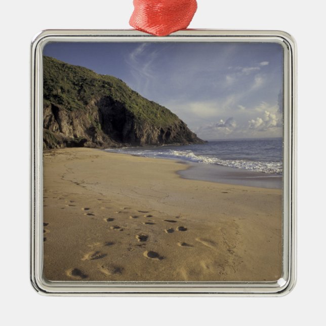 Adorno Metálico Caribe, Saint Kitts. Huellas atlánticas (Frente)