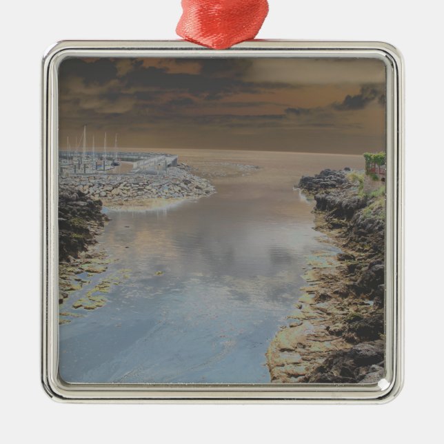 Adorno Metálico Casa de luz en Cascais Portugal (Frente)