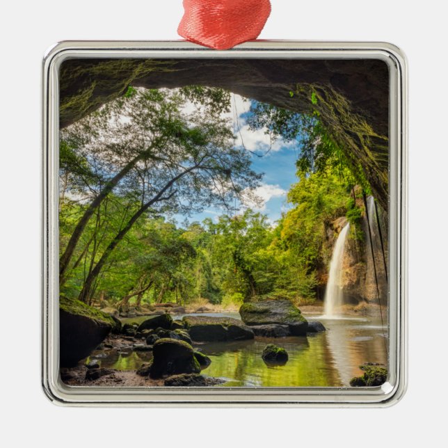 Adorno Metálico Cascada de Haew Suwat (Frente)